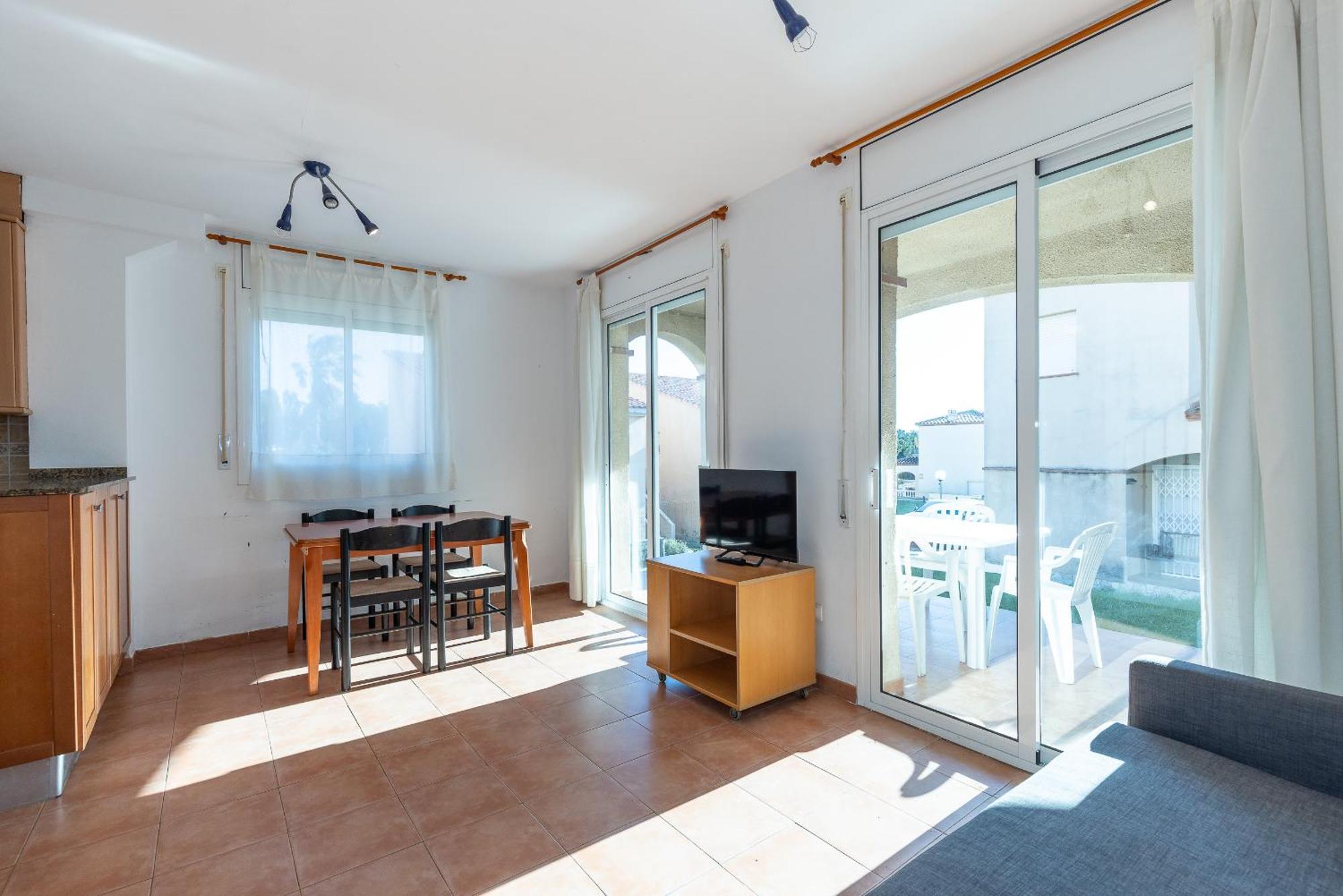 Rentalmar Brisas Miami Playa